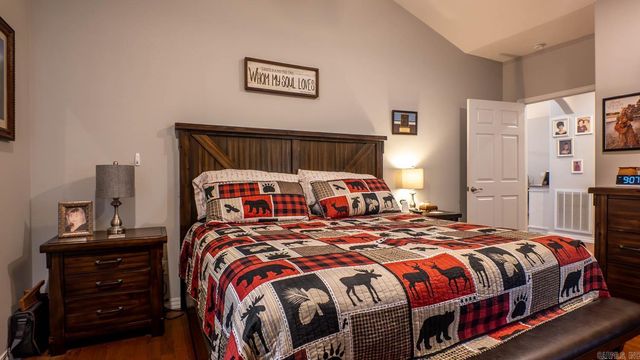 1351 Cedar Lane, West Plains, MO 65775