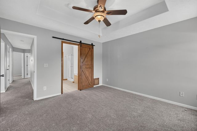 940 KEY Circle, Carter Lake, IA 51510