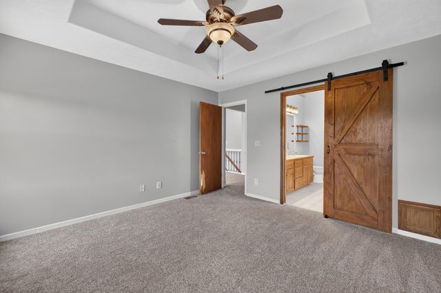 940 KEY Circle, Carter Lake, IA 51510