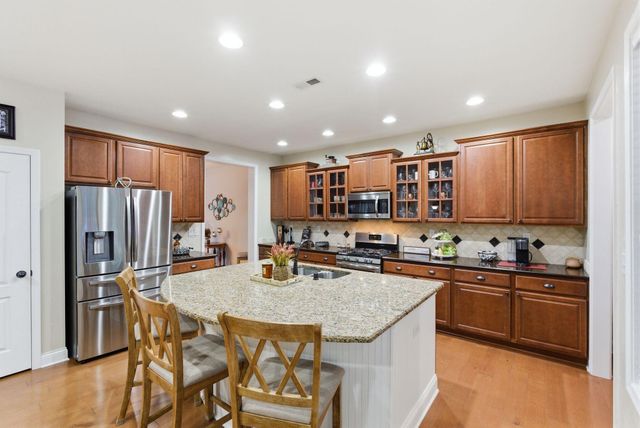 117 Waterside Drive, Georgetown, KY 40324