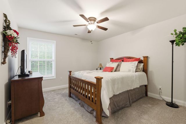 117 Waterside Drive, Georgetown, KY 40324