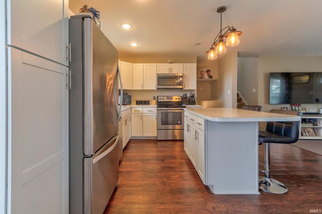 5721 Twickingham Drive, Evansville, IN 47711