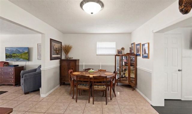 319 E 119 AVENUE, Tampa, FL 33612