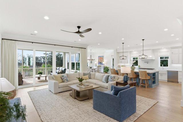 1491 Tomato Farm Circle, Mount Pleasant, SC 29464