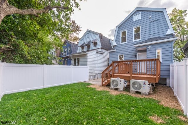 94 Washington Ave, Irvington Twp., NJ 07111