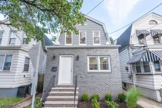 94 Washington Ave, Irvington Twp., NJ 07111