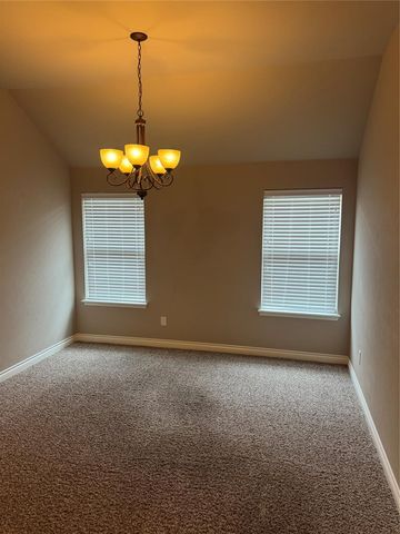 2553 NW 186th Street, Edmond, OK 73012