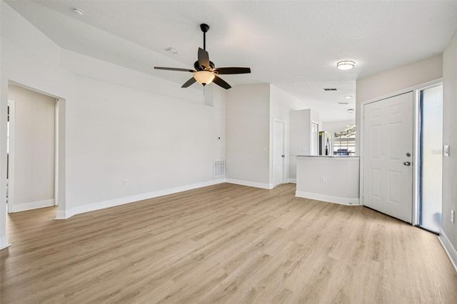 2333 NORTHERN LEAF STREET, Orlando, FL 32817