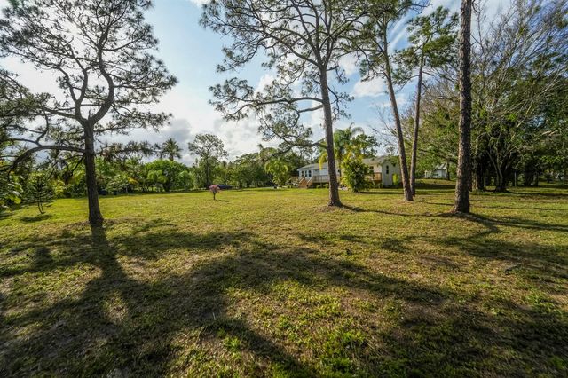 13555 150th Court N, Jupiter, FL 33478