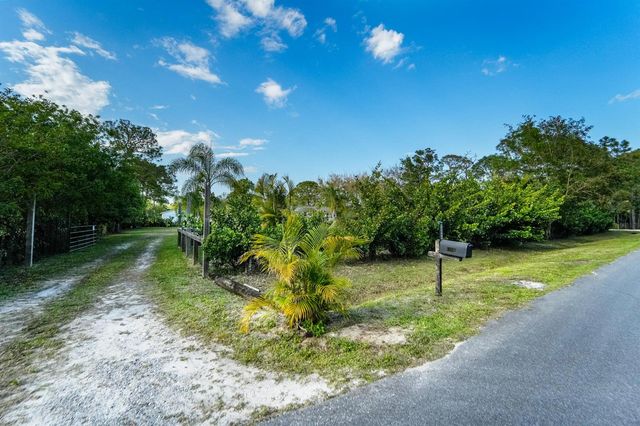13555 150th Court N, Jupiter, FL 33478