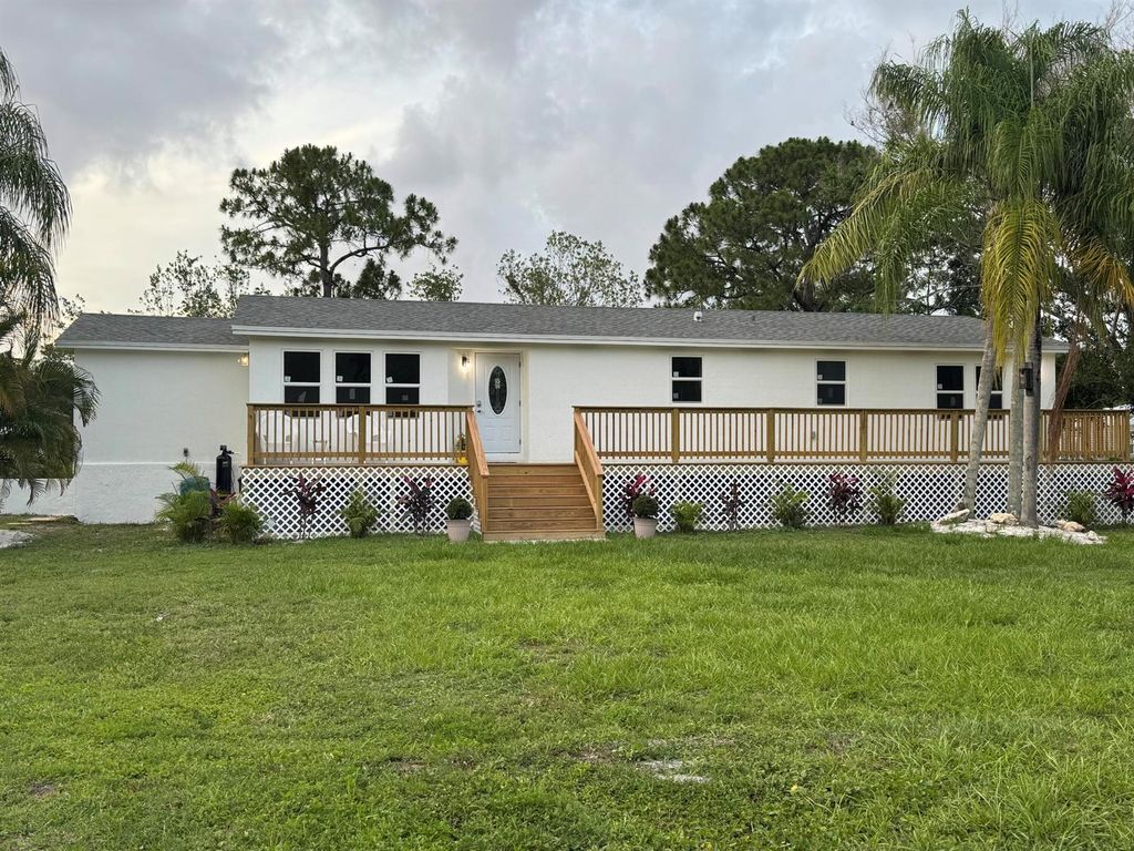 13555 150th Court N, Jupiter, FL 33478
