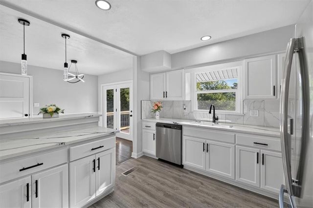 1305 N River Boulevard, Independence, MO 64050