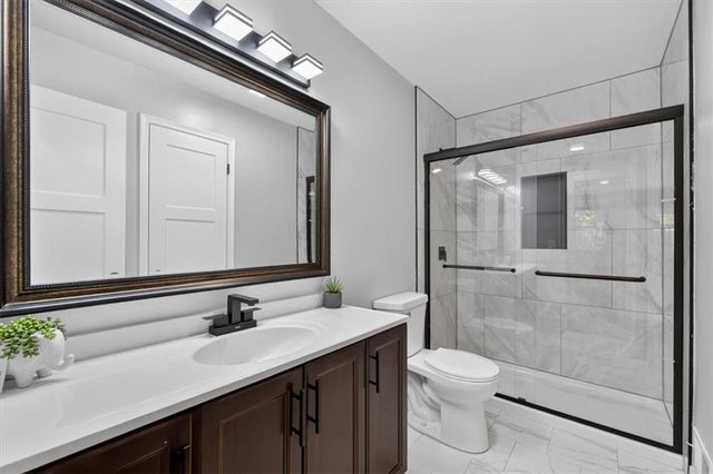 1305 N River Boulevard, Independence, MO 64050