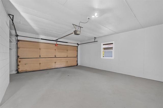 1305 N River Boulevard, Independence, MO 64050