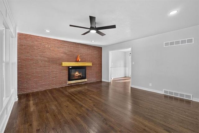 1305 N River Boulevard, Independence, MO 64050