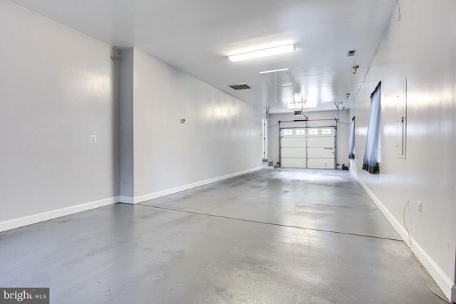 9212 ARABIAN AVE, Vienna, VA 22182