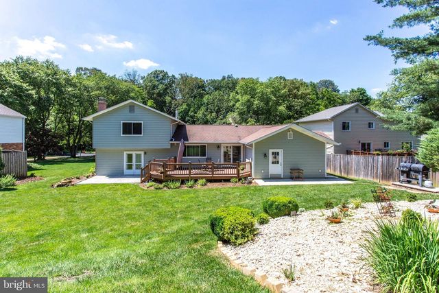 9212 ARABIAN AVE, Vienna, VA 22182