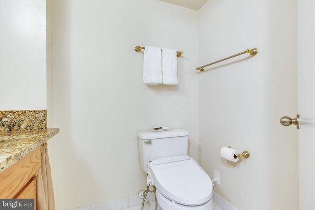 9212 ARABIAN AVE, Vienna, VA 22182