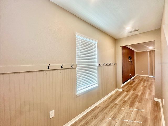 1066 SILVERLAKE BOULEVARD, Lake Alfred, FL 33850