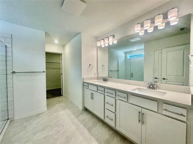 1066 SILVERLAKE BOULEVARD, Lake Alfred, FL 33850