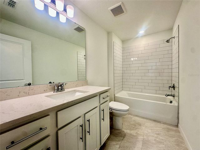 1066 SILVERLAKE BOULEVARD, Lake Alfred, FL 33850
