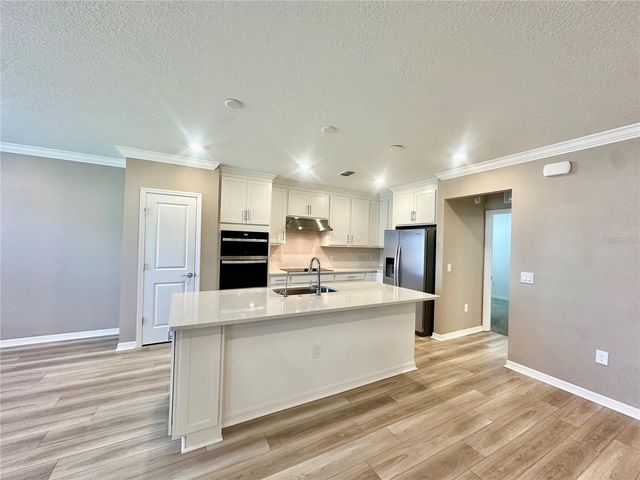 1066 SILVERLAKE BOULEVARD, Lake Alfred, FL 33850