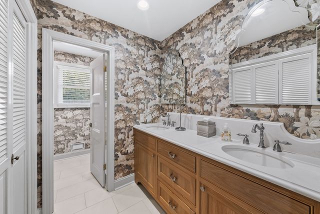 618 Hillsboro Rd, Franklin, TN 37064