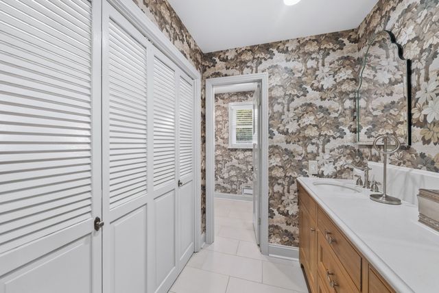 618 Hillsboro Rd, Franklin, TN 37064