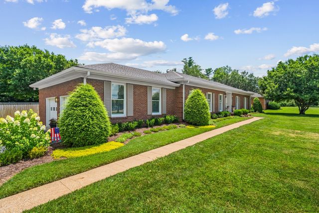 618 Hillsboro Rd, Franklin, TN 37064