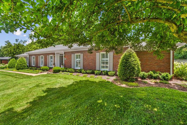 618 Hillsboro Rd, Franklin, TN 37064