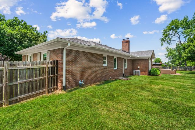 618 Hillsboro Rd, Franklin, TN 37064