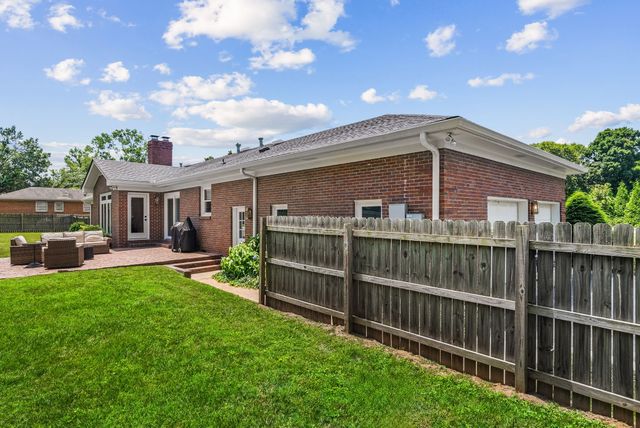 618 Hillsboro Rd, Franklin, TN 37064