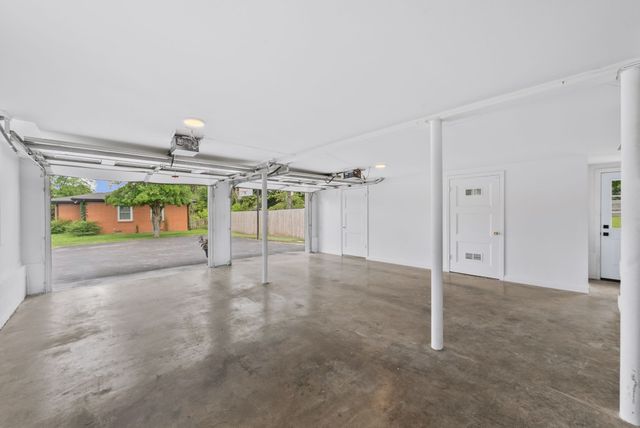 618 Hillsboro Rd, Franklin, TN 37064