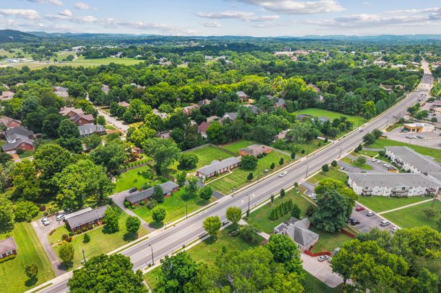 618 Hillsboro Rd, Franklin, TN 37064