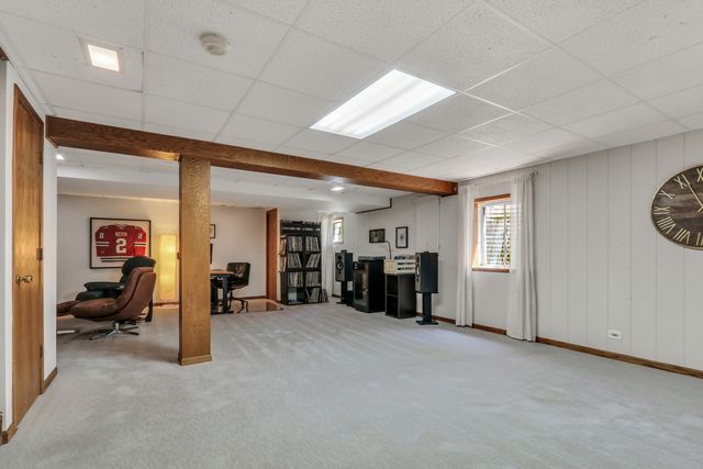 753 West Trail N, Grayslake, IL 60030