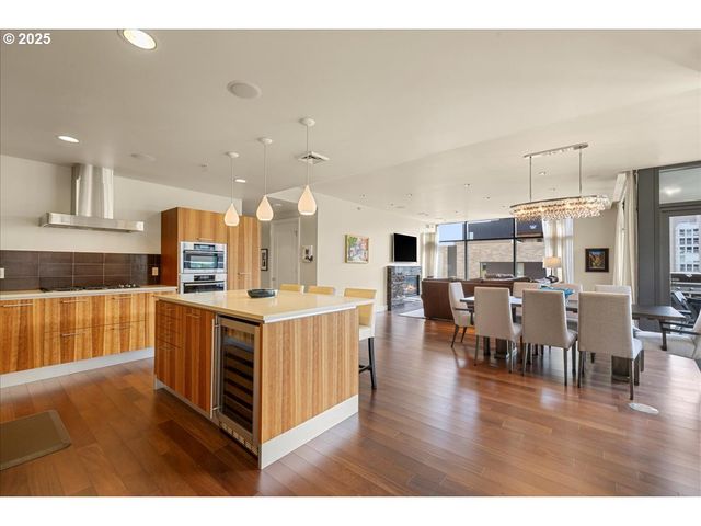 311 Nw 12TH Ave 602, Portland, OR 97209