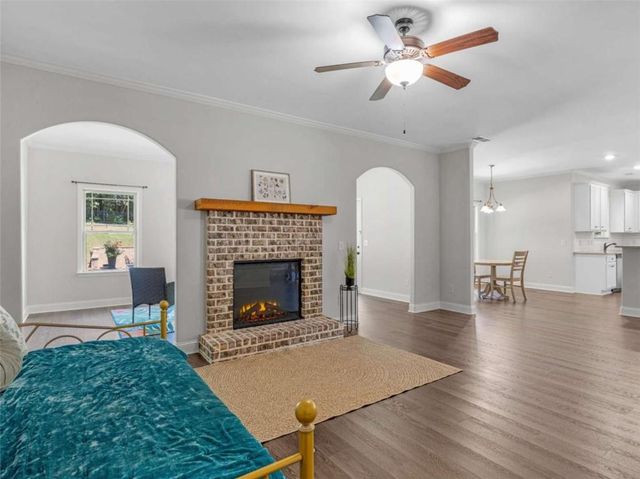 146 Aubree Way, Mcdonough, GA 30252