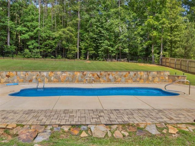 146 Aubree Way, Mcdonough, GA 30252