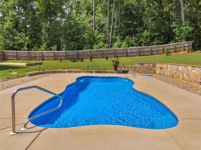 146 Aubree Way, Mcdonough, GA 30252