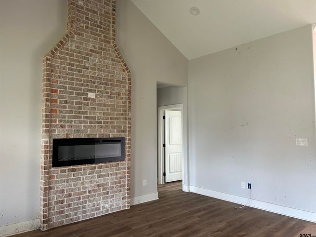 103 Hay Meadow Dr, Winona, TX 75792