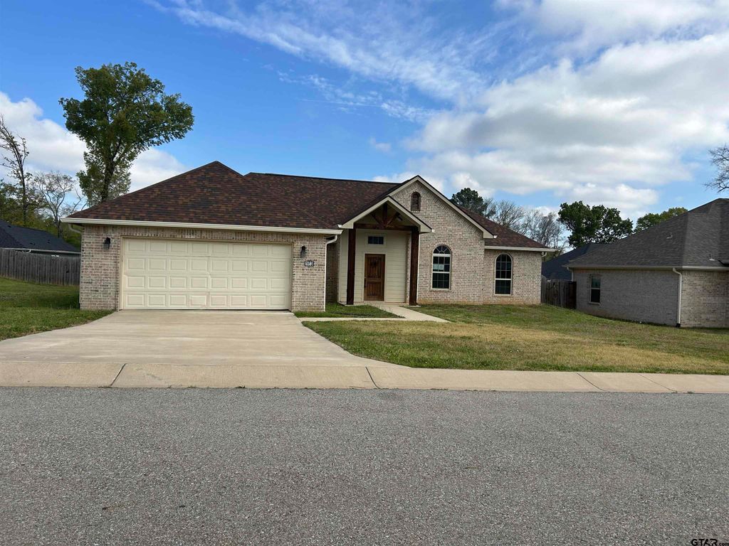 103 Hay Meadow Dr, Winona, TX 75792