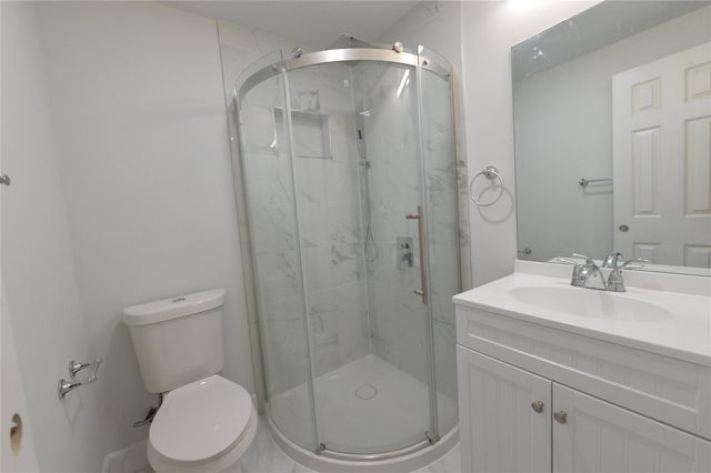 1000 Plymouth DR, Austin, TX 78758