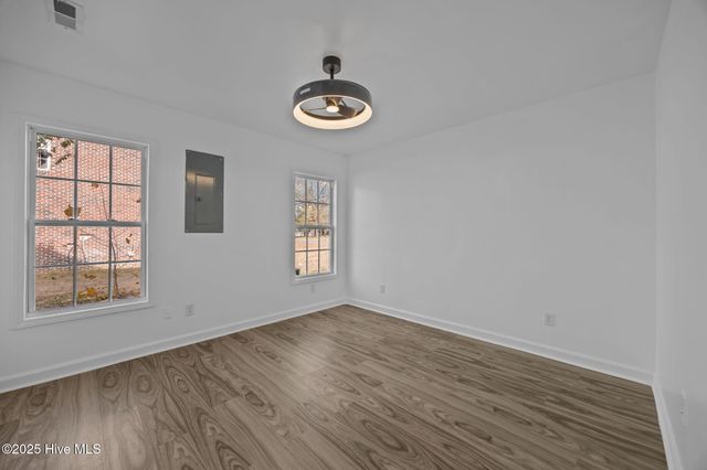 607 Roosevelt Avenue, Greenville, NC 27834