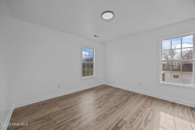 607 Roosevelt Avenue, Greenville, NC 27834