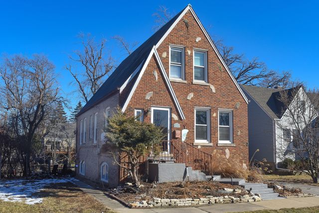 3901 Custer Avenue, Lyons, IL 60534