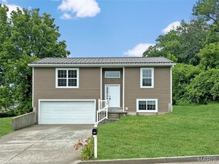 304 Vine Street, New Haven, MO 63068
