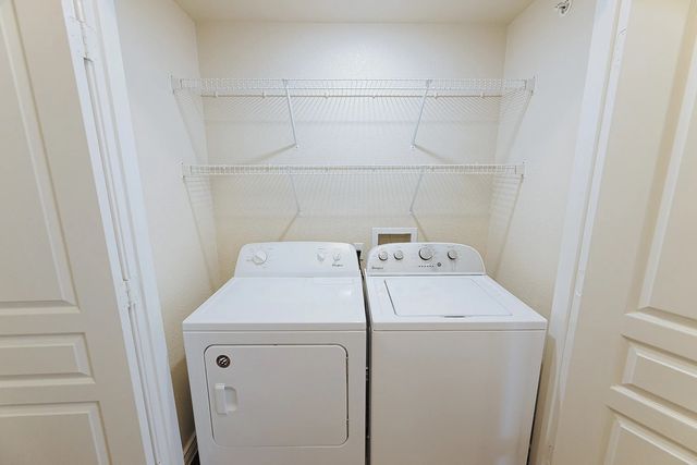 9900 McNeil Drive 13-13303, Austin, TX 78750