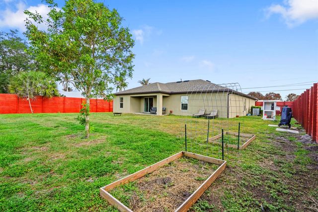 4491 NW Alsace Avenue, Port St. Lucie, FL 34983