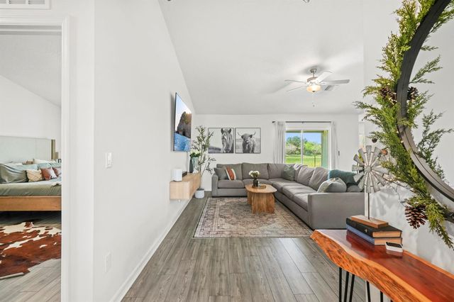4491 NW Alsace Avenue, Port St. Lucie, FL 34983