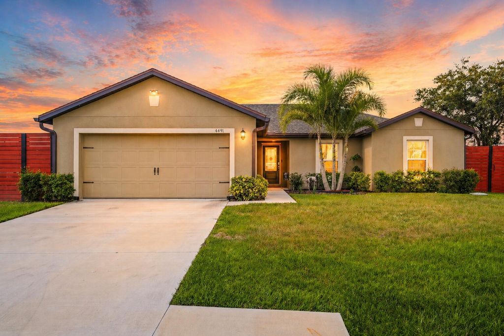 4491 NW Alsace Avenue, Port St. Lucie, FL 34983
